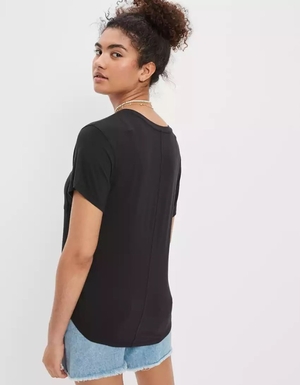 T Shirts American Eagle AE Soft & Sexy V-Neck Pocket Tee Noir Femme | LMD-51831328